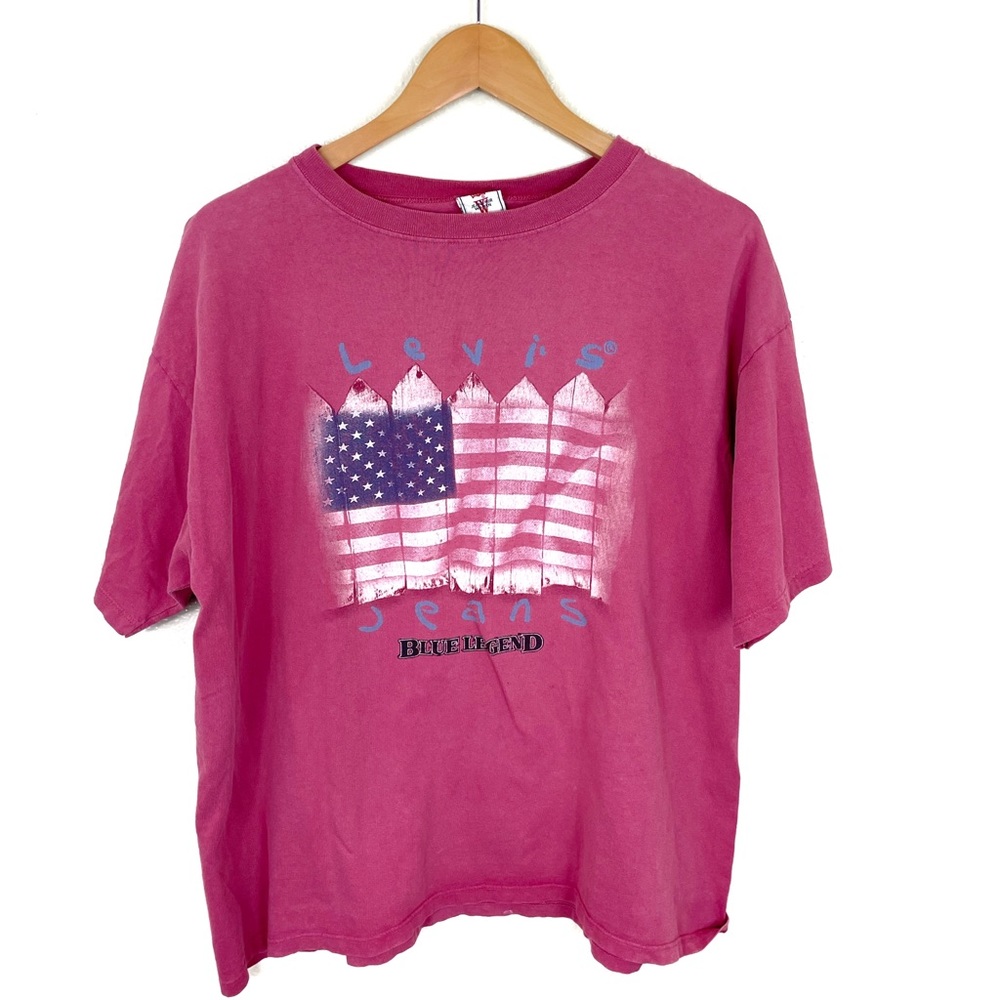 Rare 90s Levi’s Faded Pink Tee